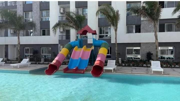 Wonderful Two-bedroom Balcony In Fanadir Aqua Park Apartment *