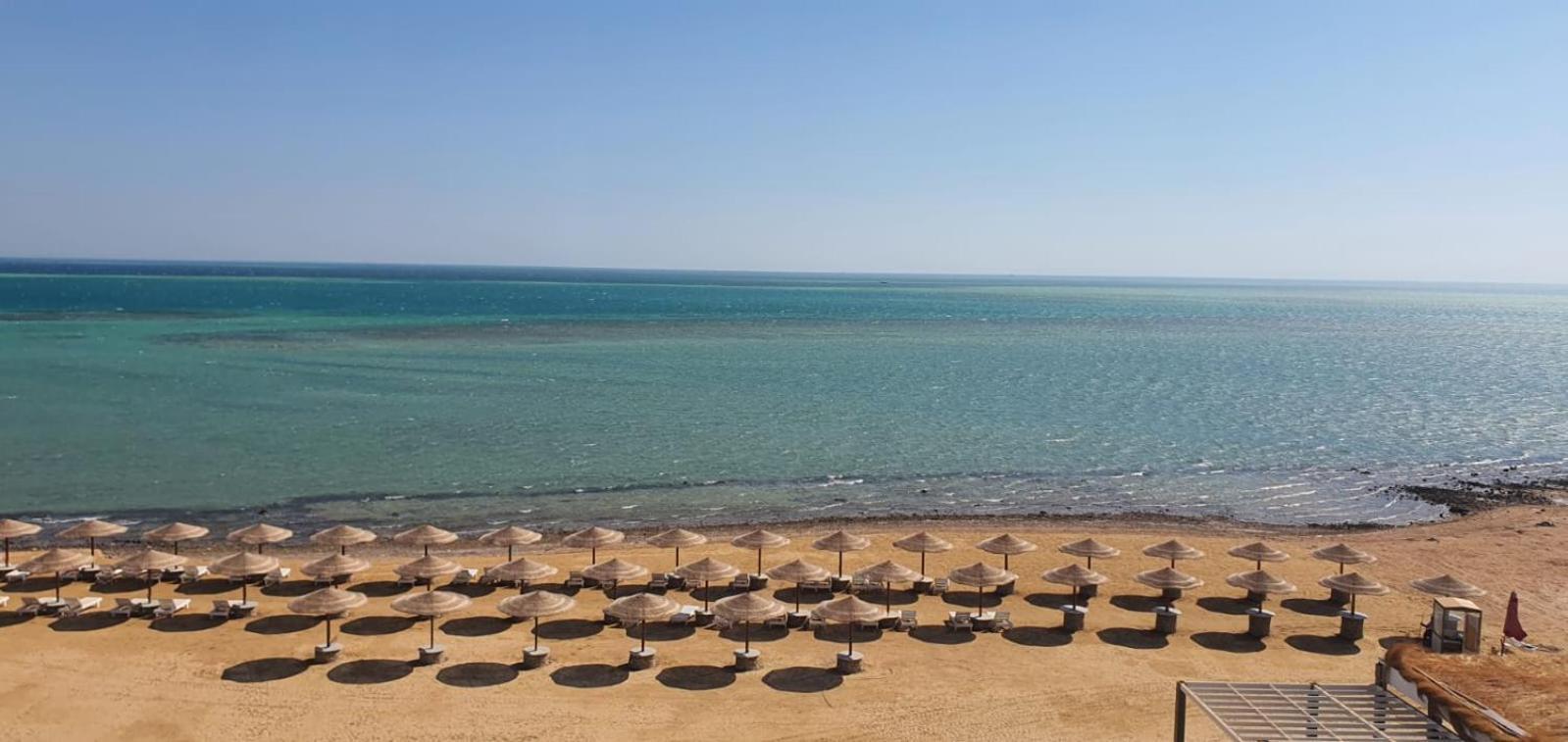 Wonderful Two-bedroom Balcony In Fanadir Aqua Park Apartment *
