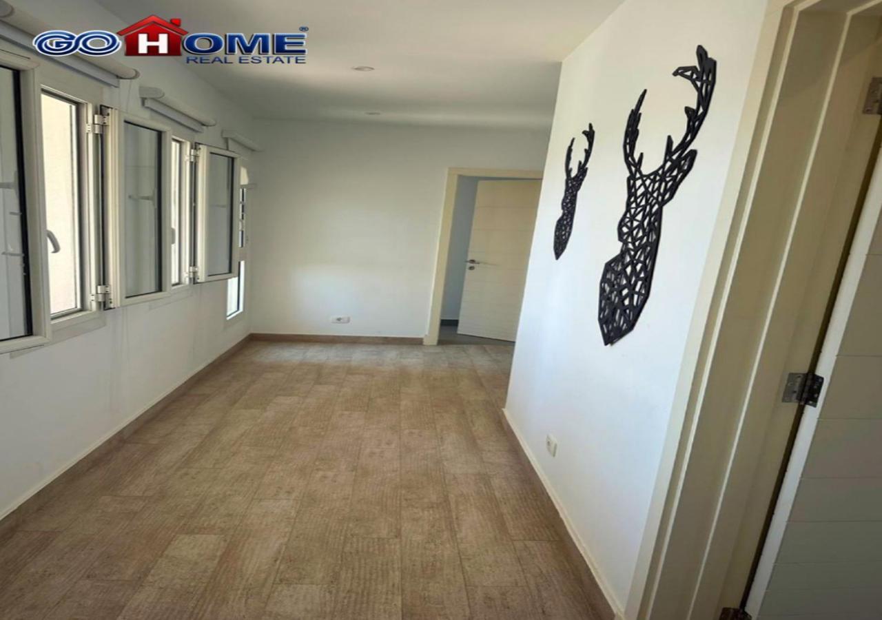 Comfortable 5 Bedrooms At Joubal El-gouna Villa *