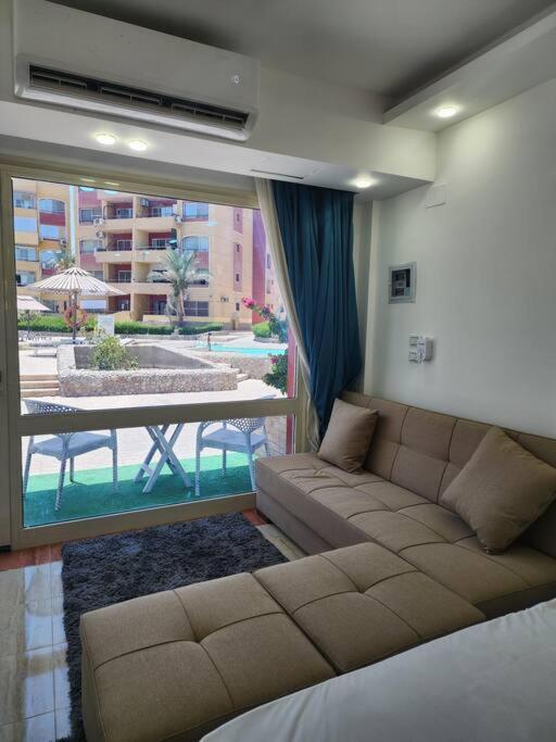 Private And Pool View