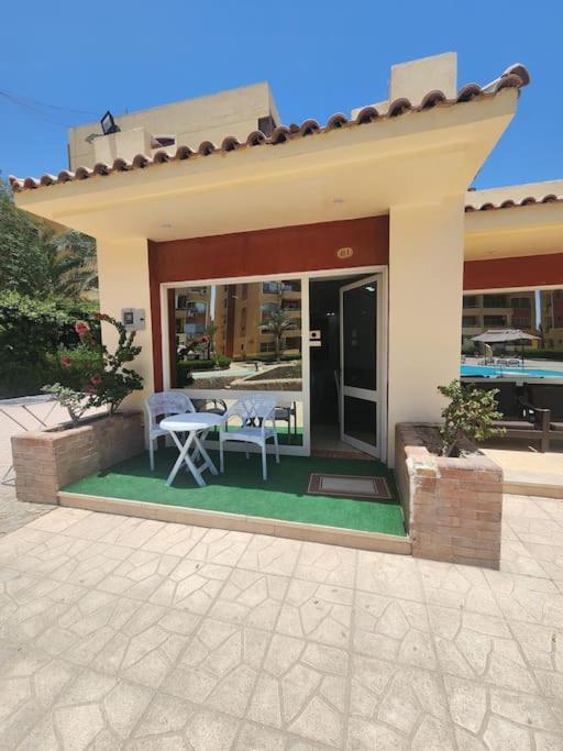 Private And Pool View Apartment Hurghada