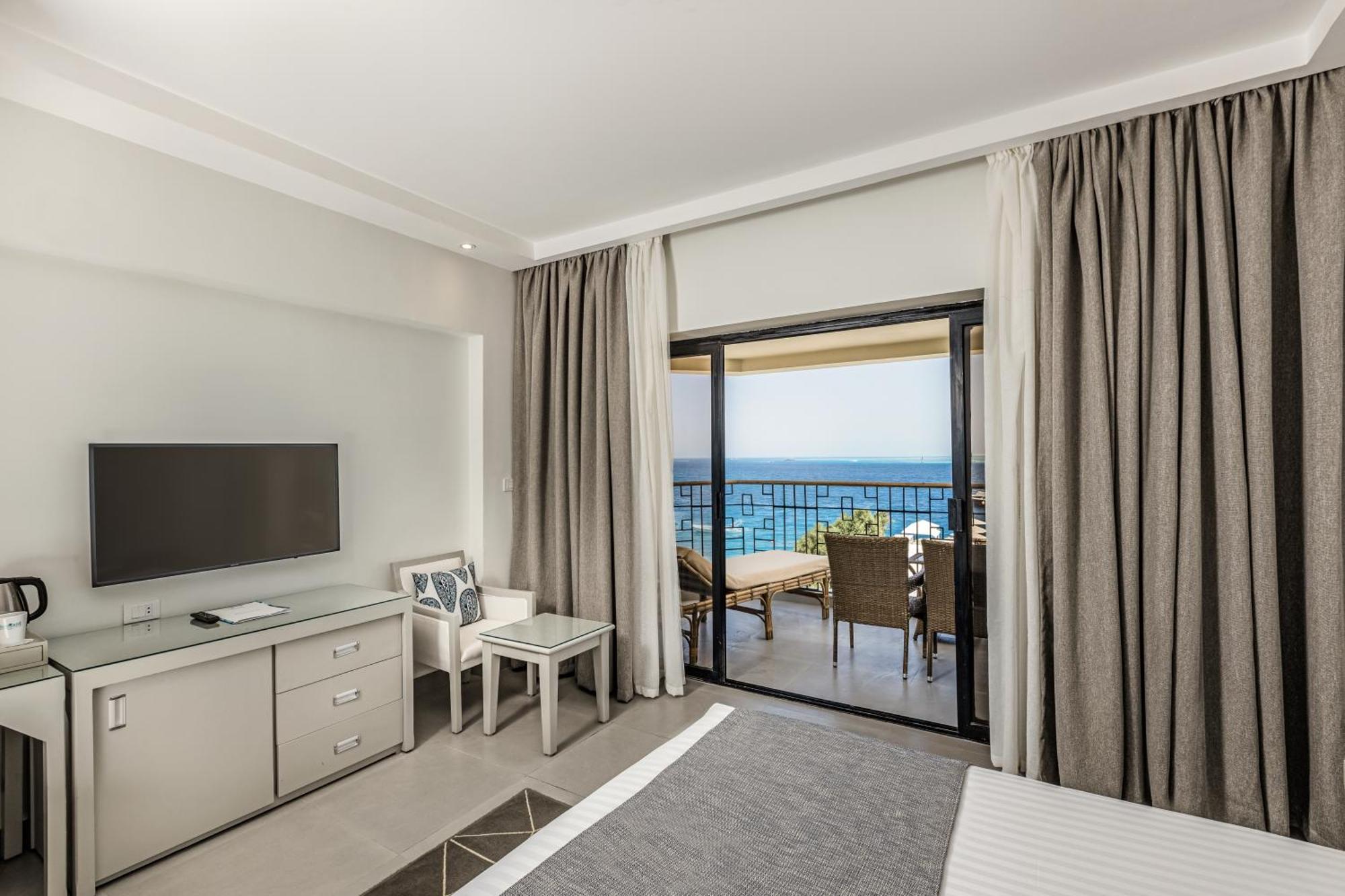 Sunrise Holidays -adults Only Resort 5*