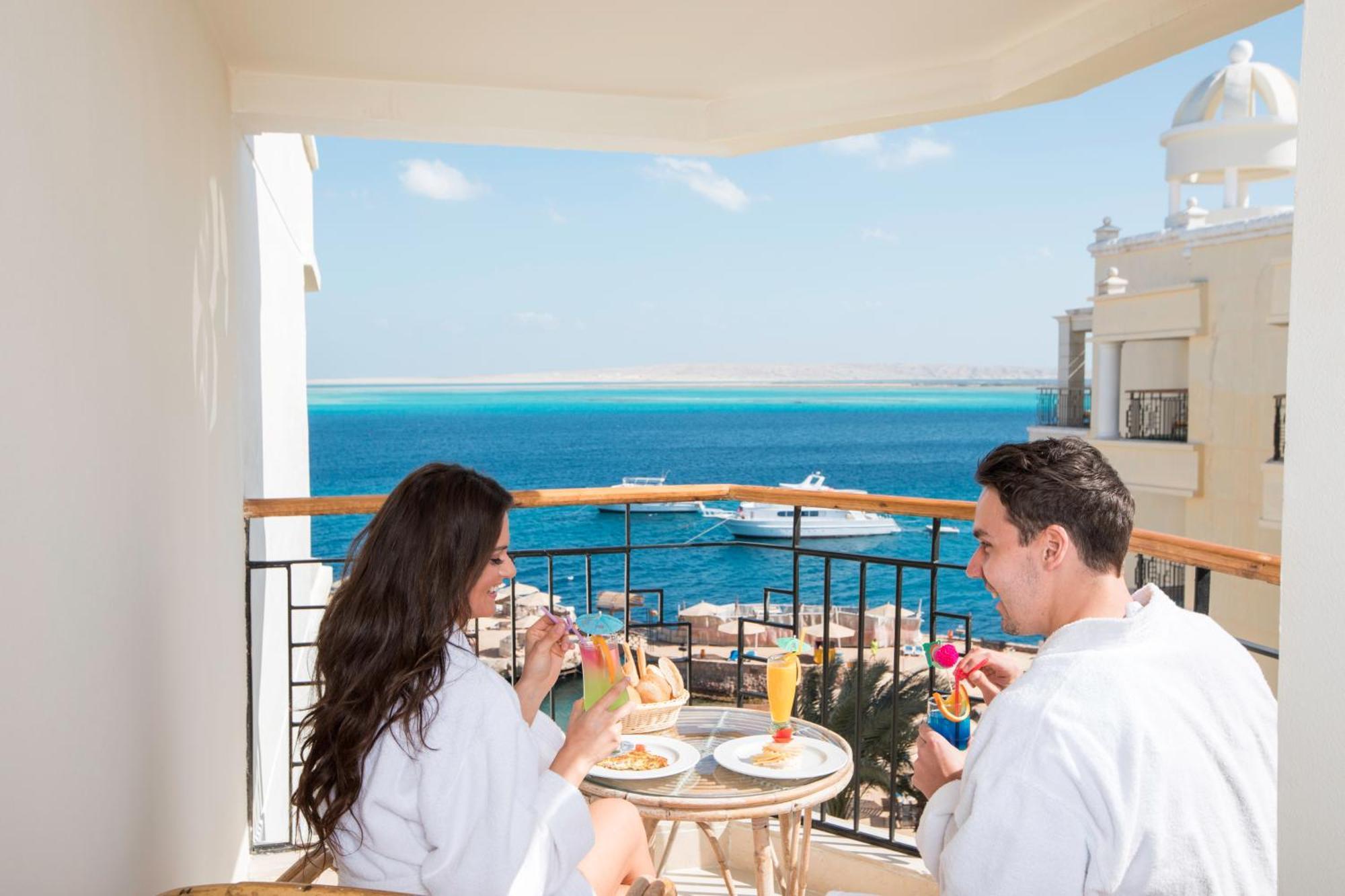 Resort Sunrise Holidays -adults Only