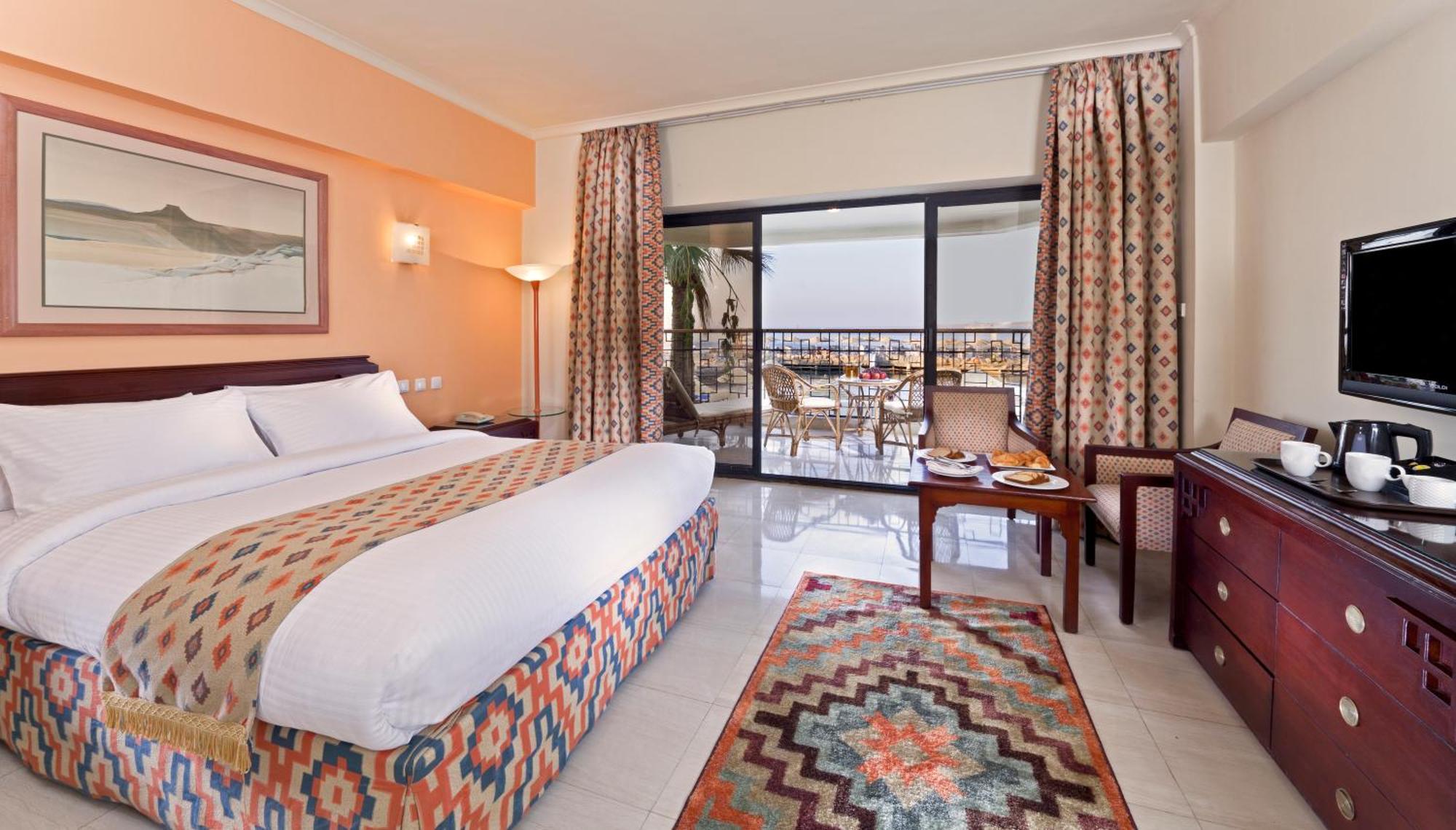 Resort Sunrise Holidays -adults Only