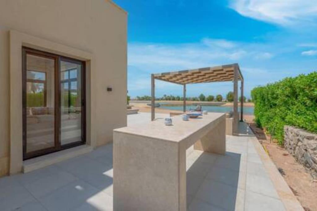The Lakefront 4br At Cyan Elgouna *