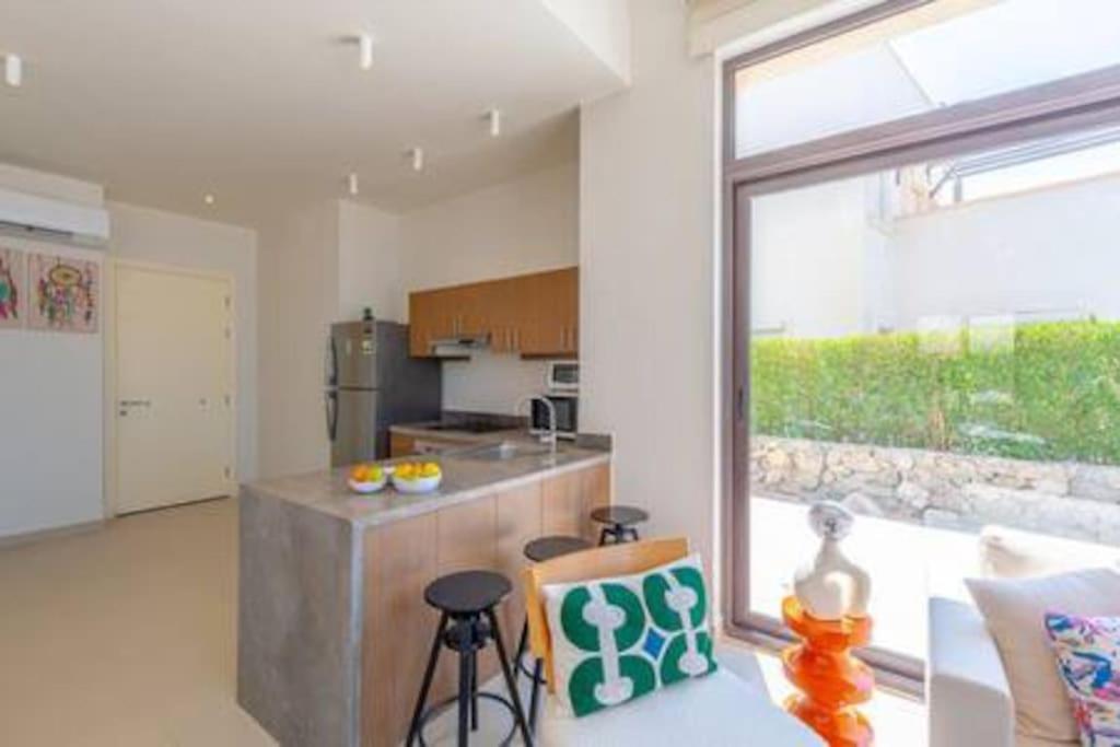 The Lakefront 4br At Cyan Elgouna Villa *
