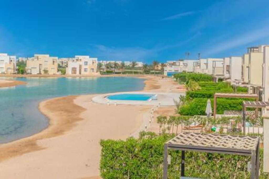 The Lakefront 4br At Cyan Elgouna *