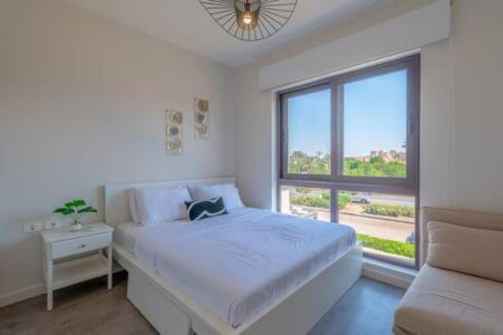 The Lakefront 4br At Cyan Elgouna Villa *