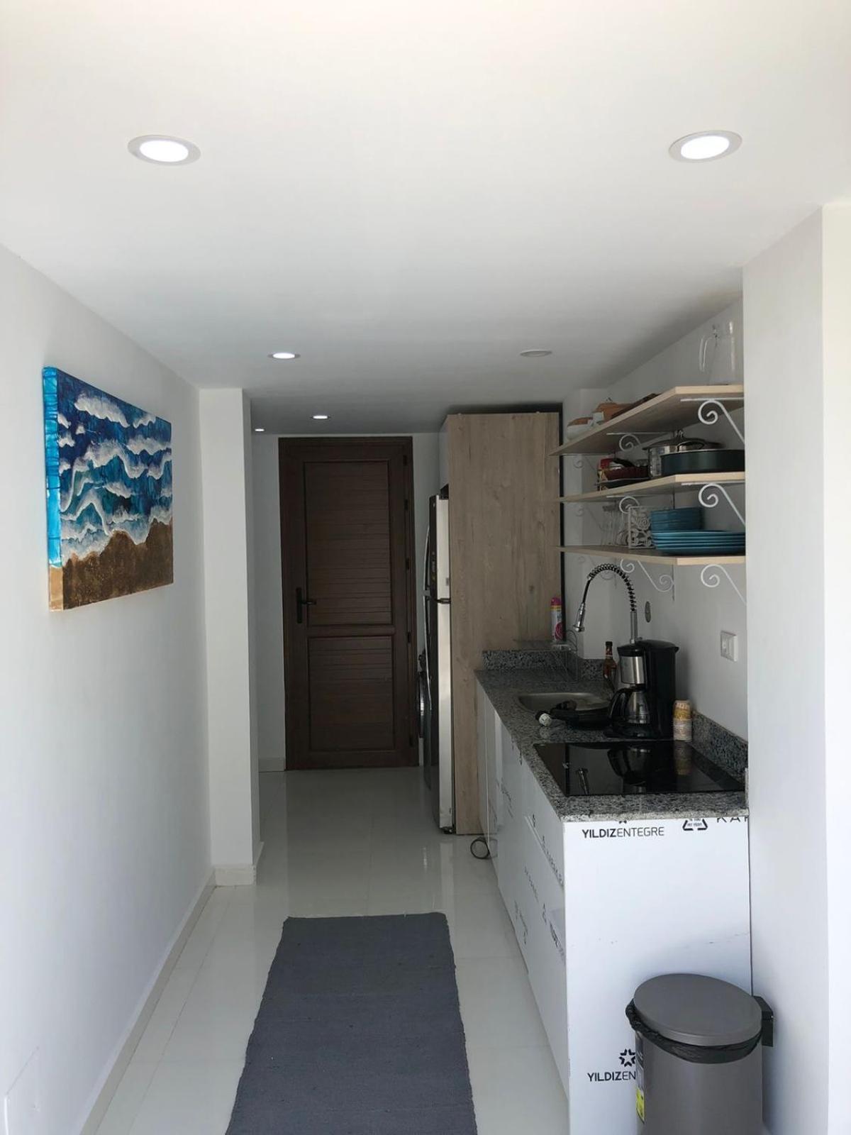 One Bedroom G-cribs
