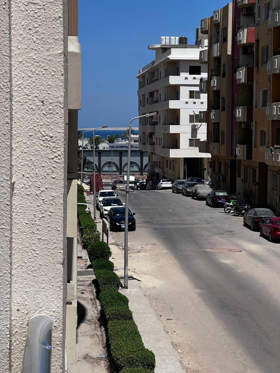 Florenza Khamsin Yara Hurghada