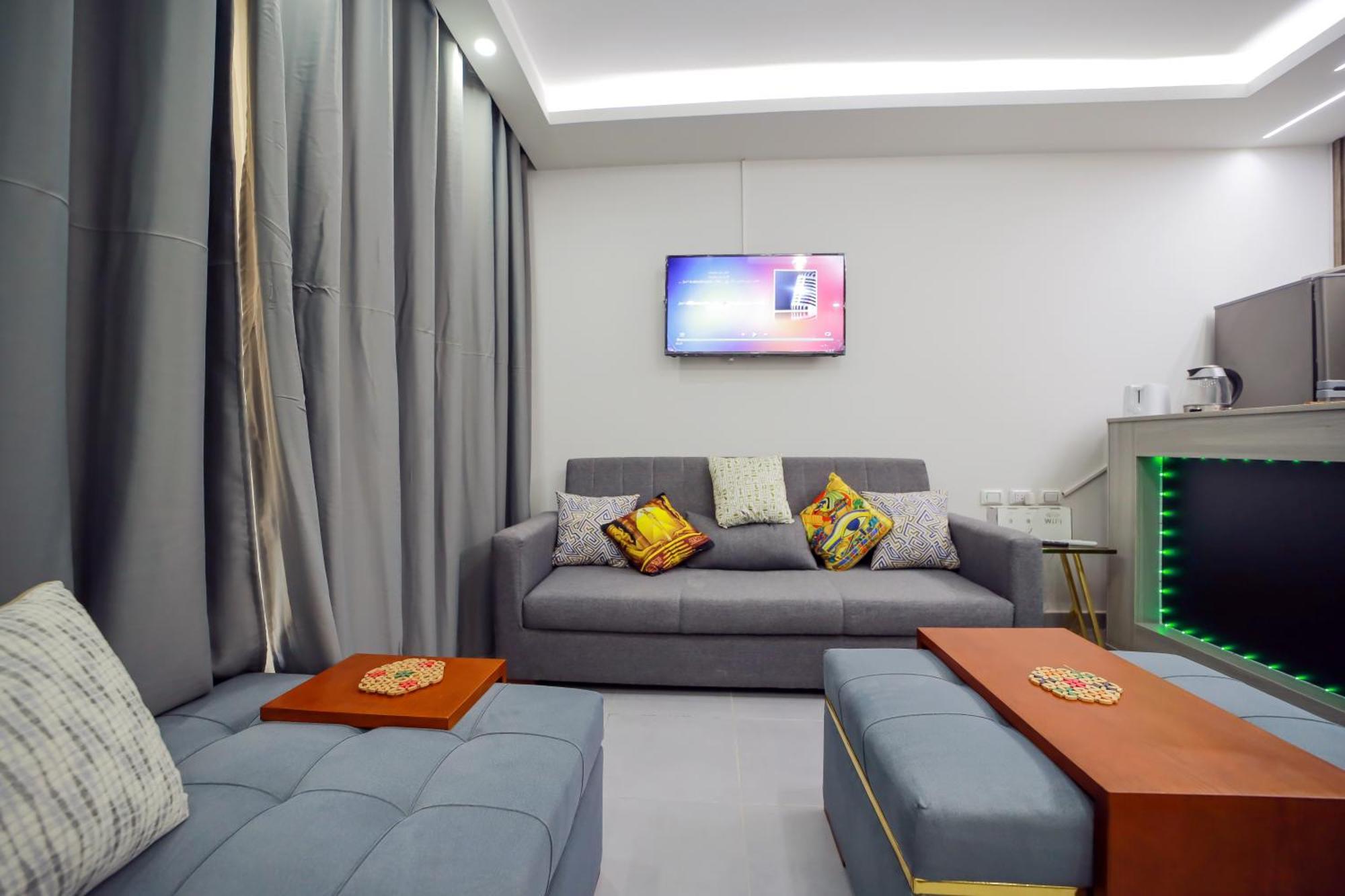 Scandic Resort-The Diamond Of Scandic Resort Apartment Sea Veiw & Sandy Beach Downstairs Resort Hurghada