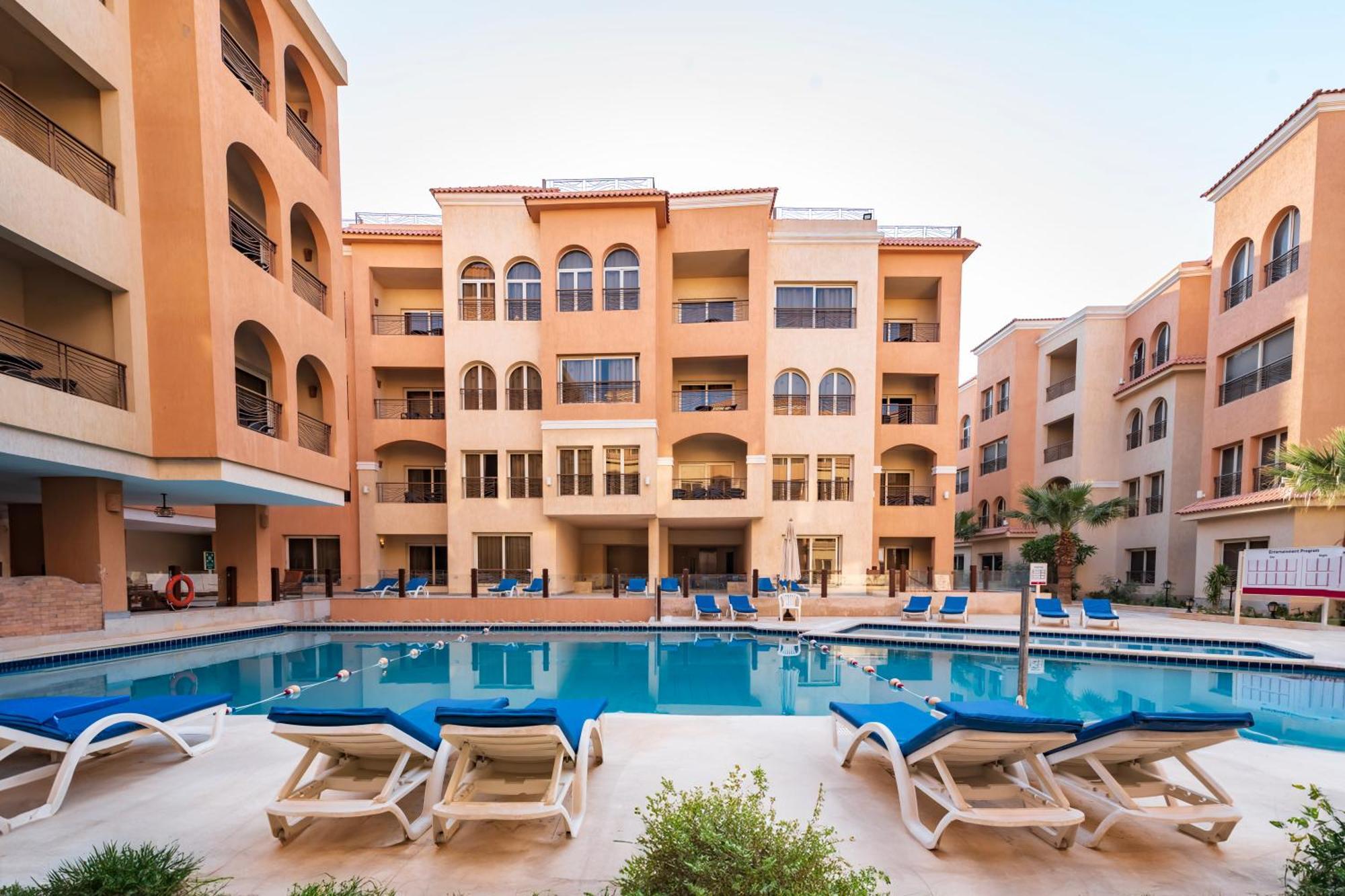Hotel La Rosa Boho Aqua Park 3*