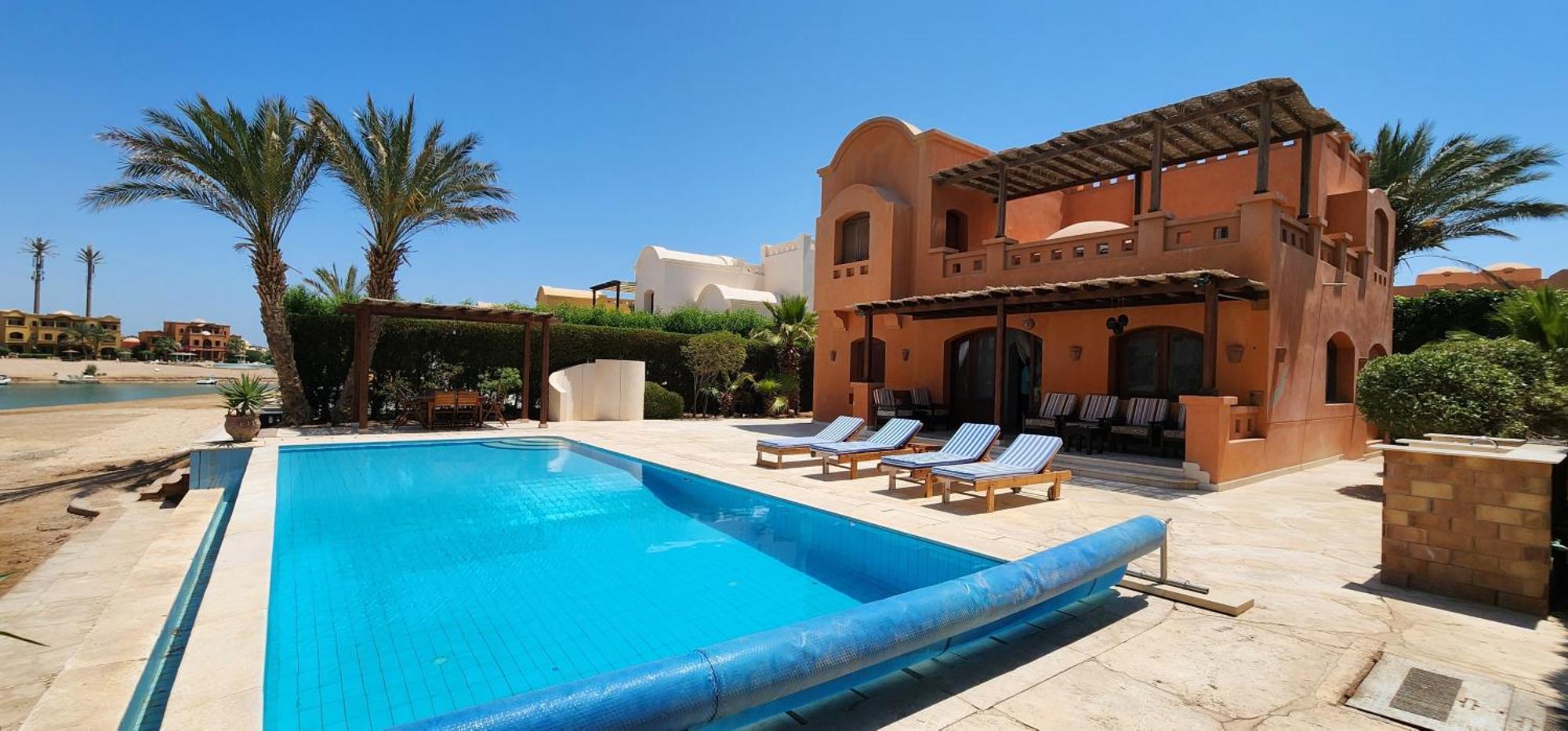 Nayah Stays, Lagoons Beach, Paradise 3 Ensuite With Private Pool Villa Hurghada