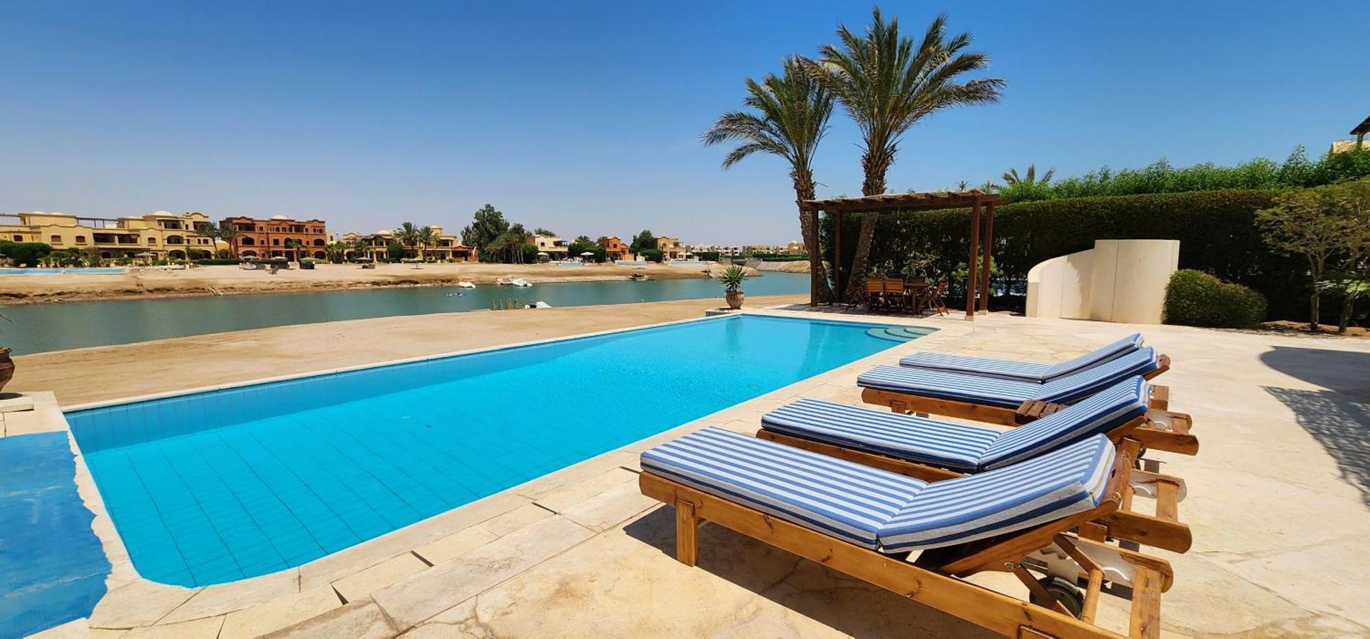 Nayah Stays, Lagoons Beach, Paradise 3 Ensuite With Private Pool Villa