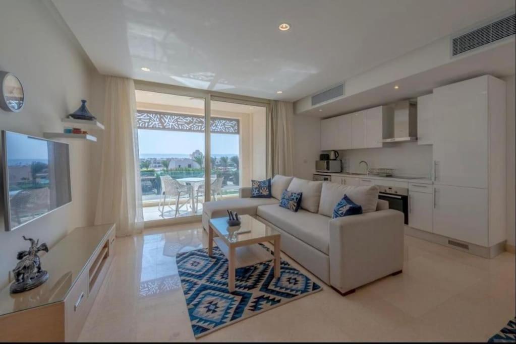 Mangroovy -utopian 1br Wz Rooftop * Hurghada