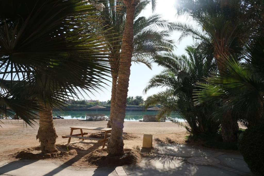 Cozy Townhouse In West Golf - El Gouna Hébergement de vacances *