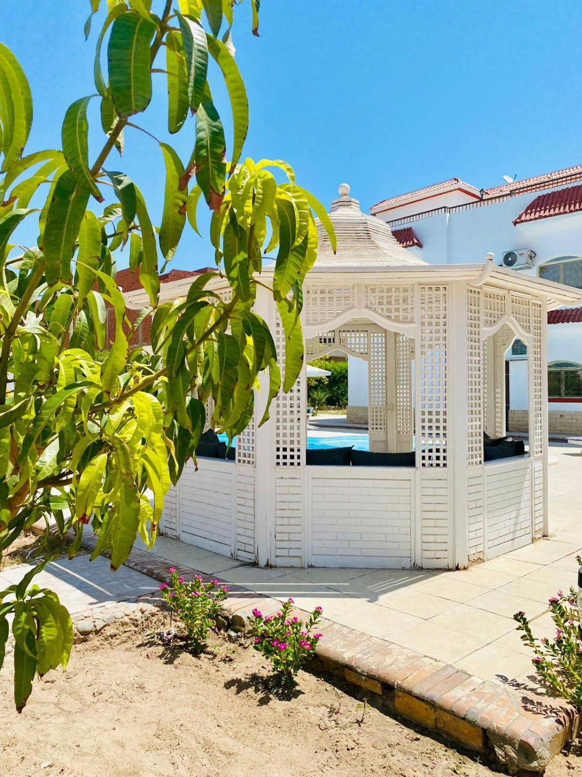Hurghada-magawish 1 *