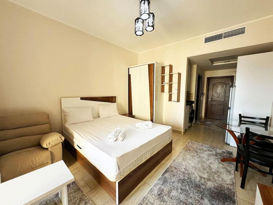 Hula Piece Of The Sea Aldau Heights Rent Apartment