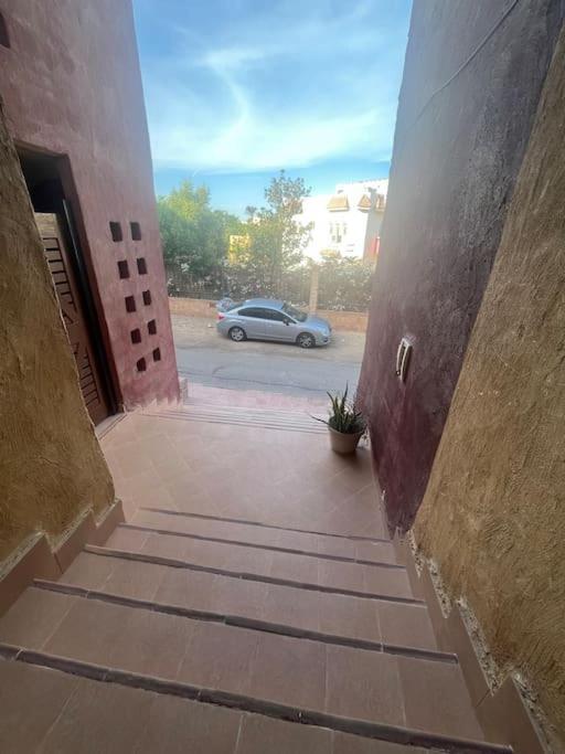 Rent One Bedroom In Intercontinental Apartment *