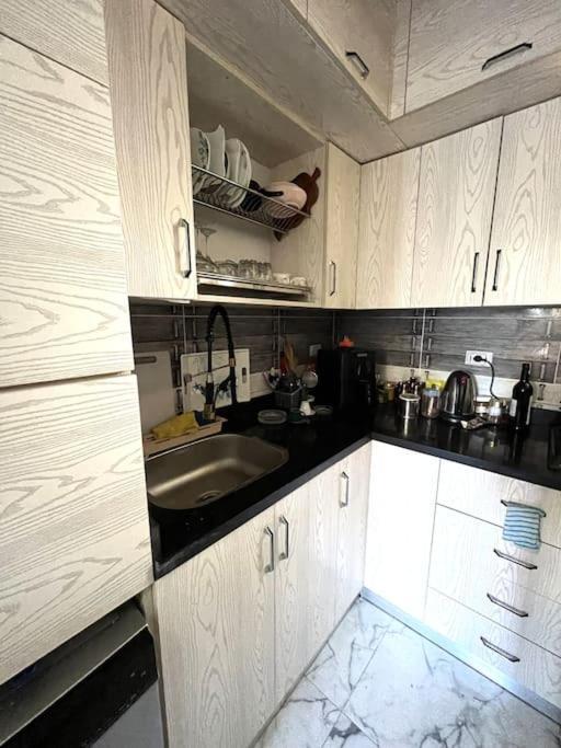 Rent One Bedroom In Intercontinental Apartment *