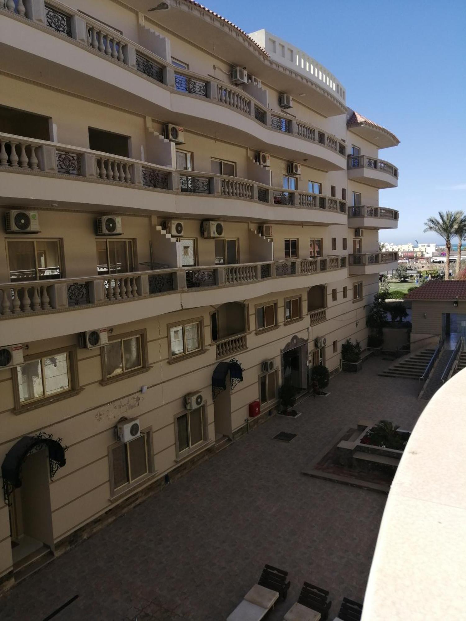 Nour Plaza Sea View Appart hôtel