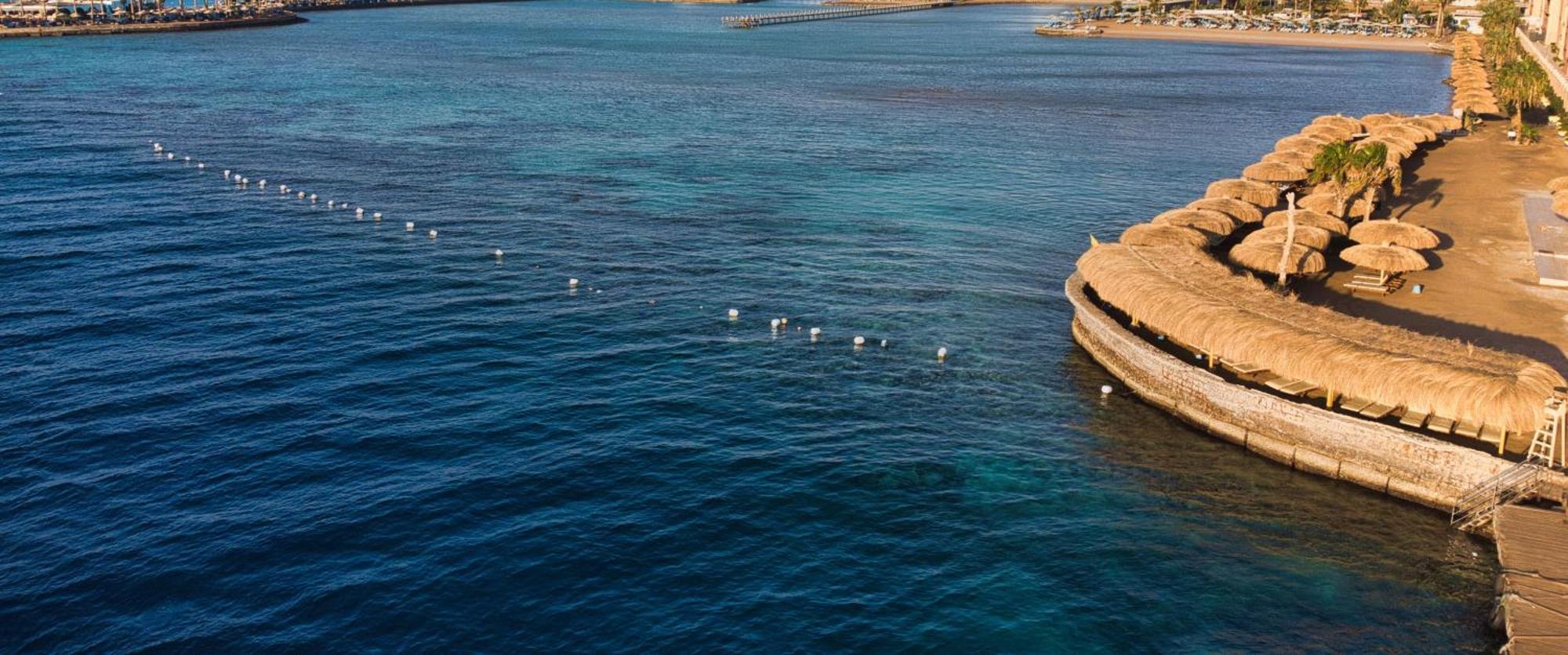 Eagles Downtown Zahabia & Aqua Park 3*