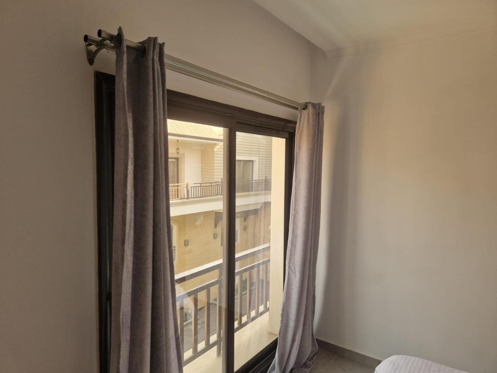 Aqua Blue Bay Beachfront 1 Bed Near El Gouna Hurghada