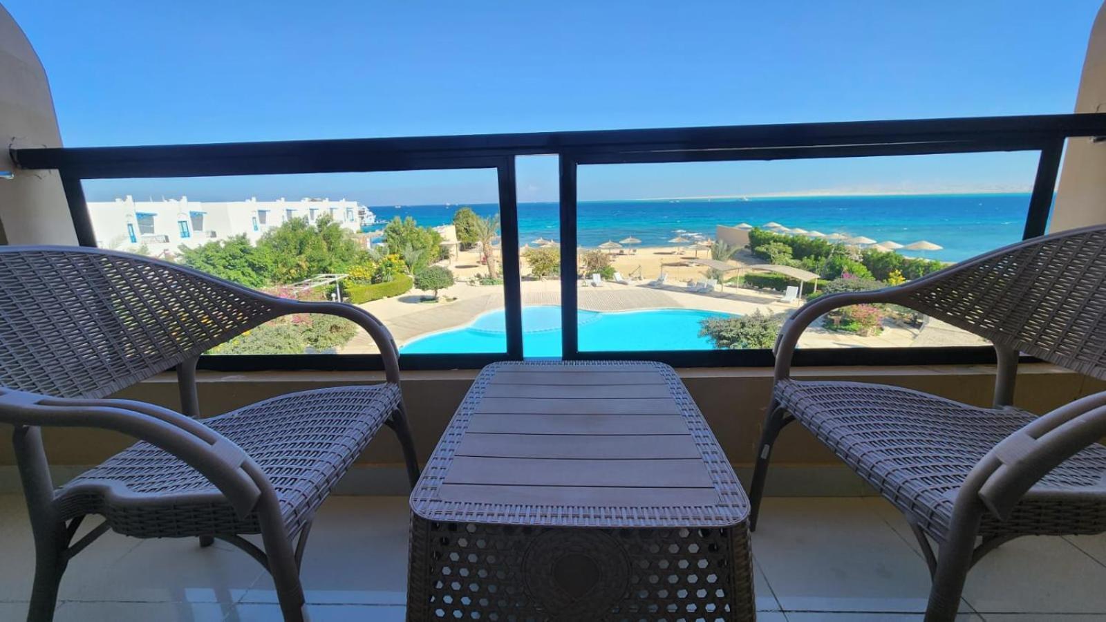 Studil For Rent Old Sheraton 205 *