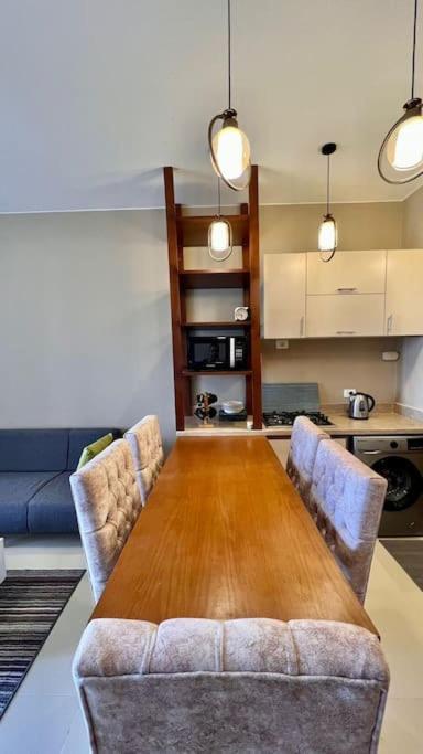 Apartment Luxury 1 Bedroom Flat With Garden *