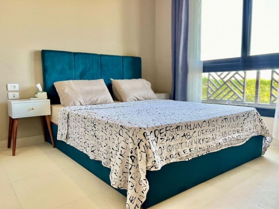 Luxury 1 Bedroom Flat With Garden Apartment