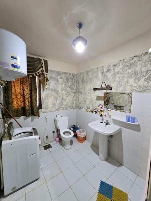 In Stella Makadi On Ground Floor Apartment
