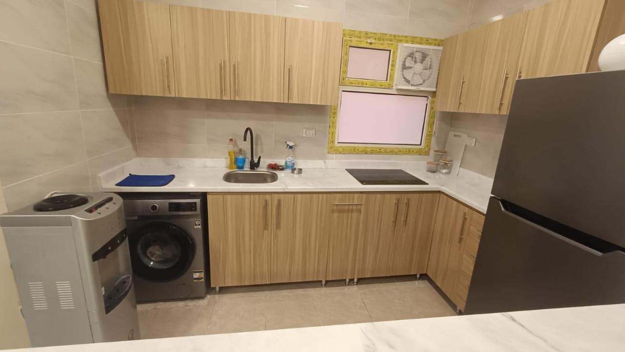 One Bedroom In Red Ruby Apartment