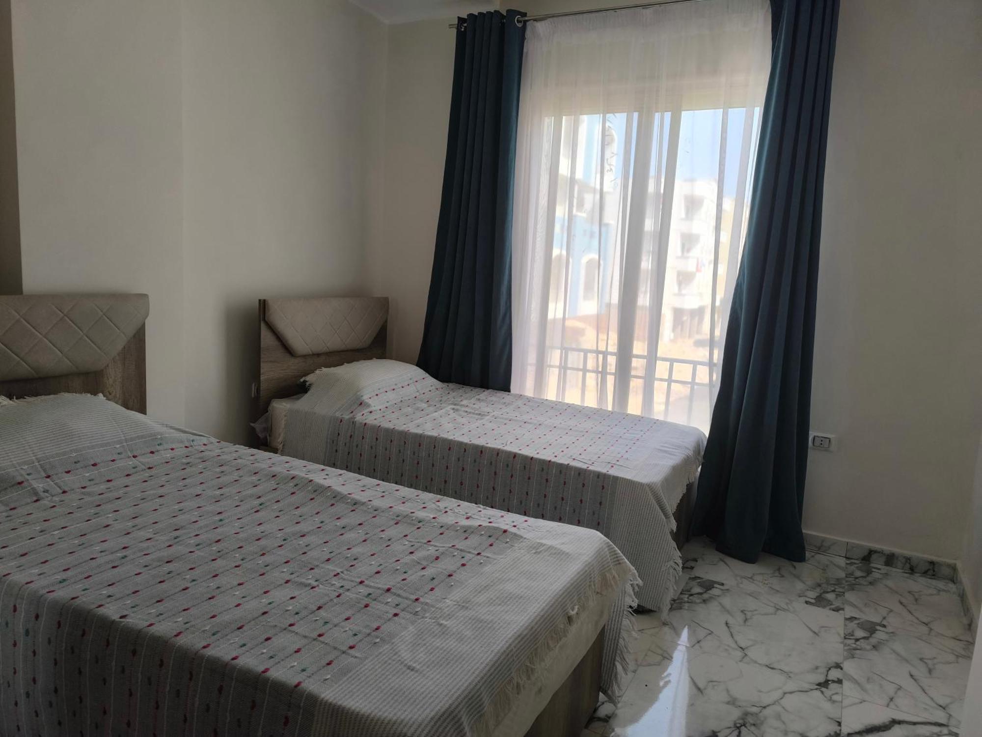 New 2bedroom 7 Min Drive From Sheraton *