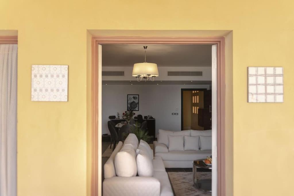 Sea View 3 Bedroom Duplex 203 New Marina By Bfg *