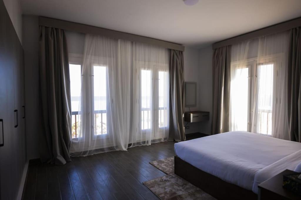 Sea View 3 Bedroom Duplex 203 New Marina By Bfg * Hurghada