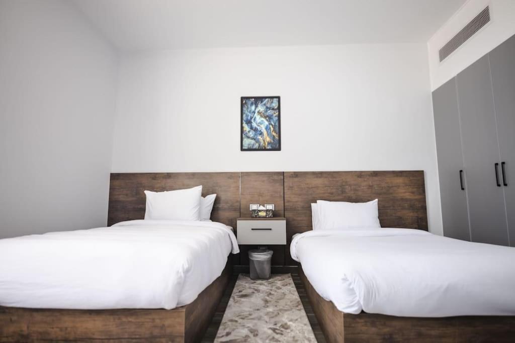 Sea View 3 Bedroom Duplex 203 New Marina By Bfg Apartment