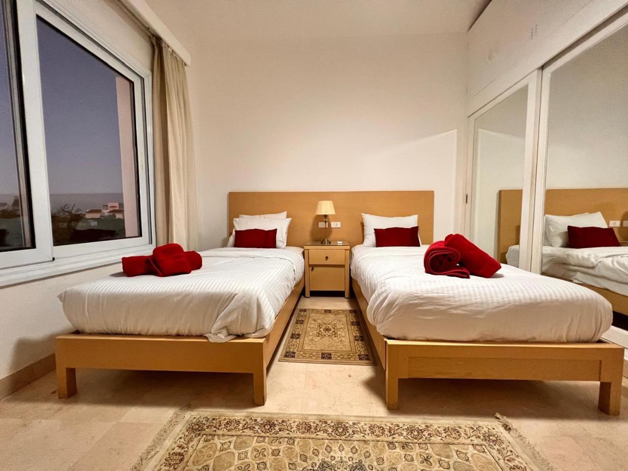 White 4 Bedroom Elgouna Heated Pool Hurghada