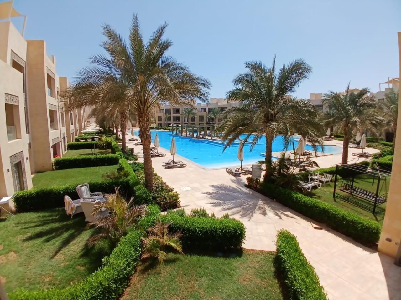 2 Bedrooms Nanny In Mangroovy Apartment Hurghada