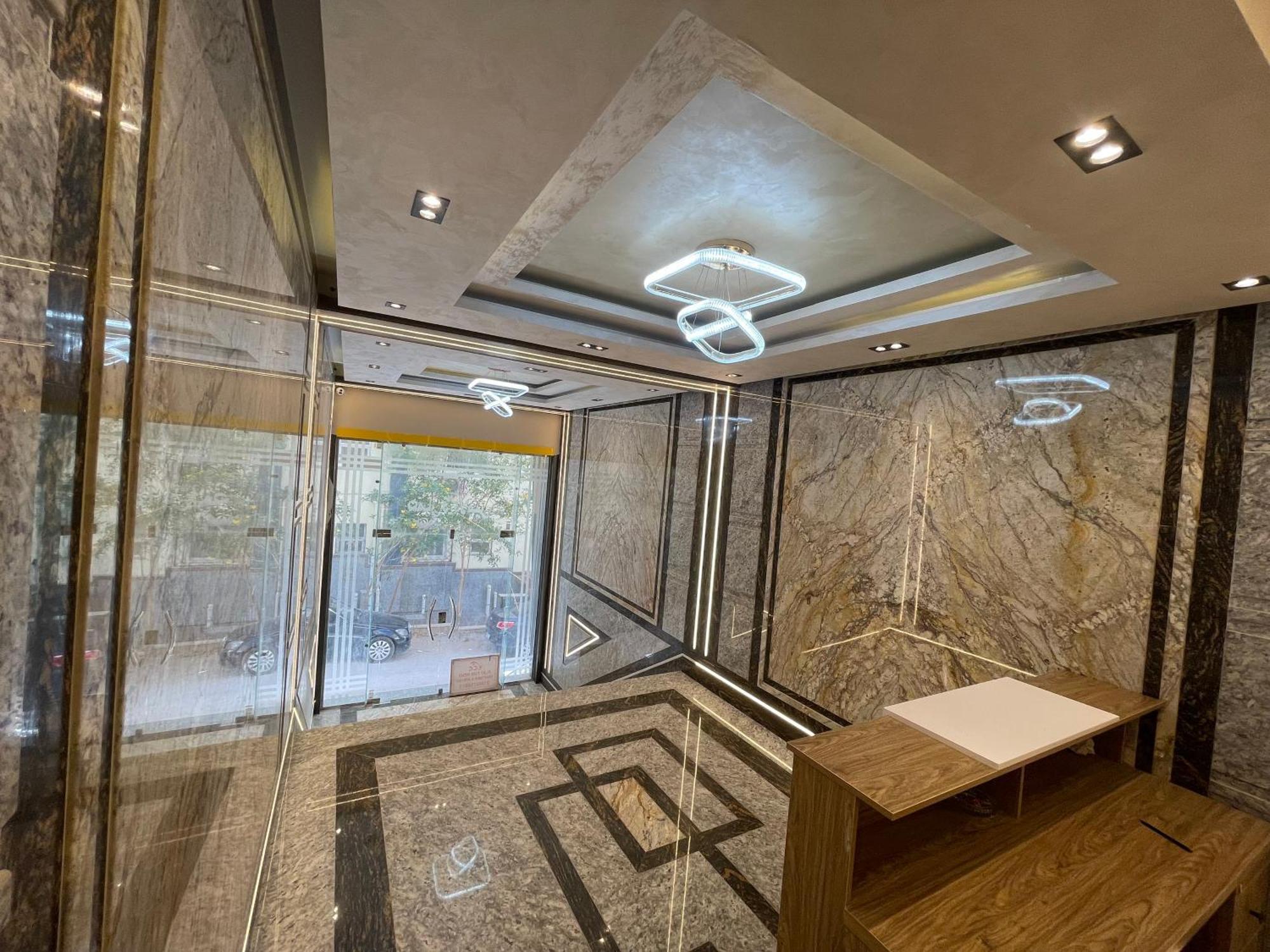 Apartment Elamer Building