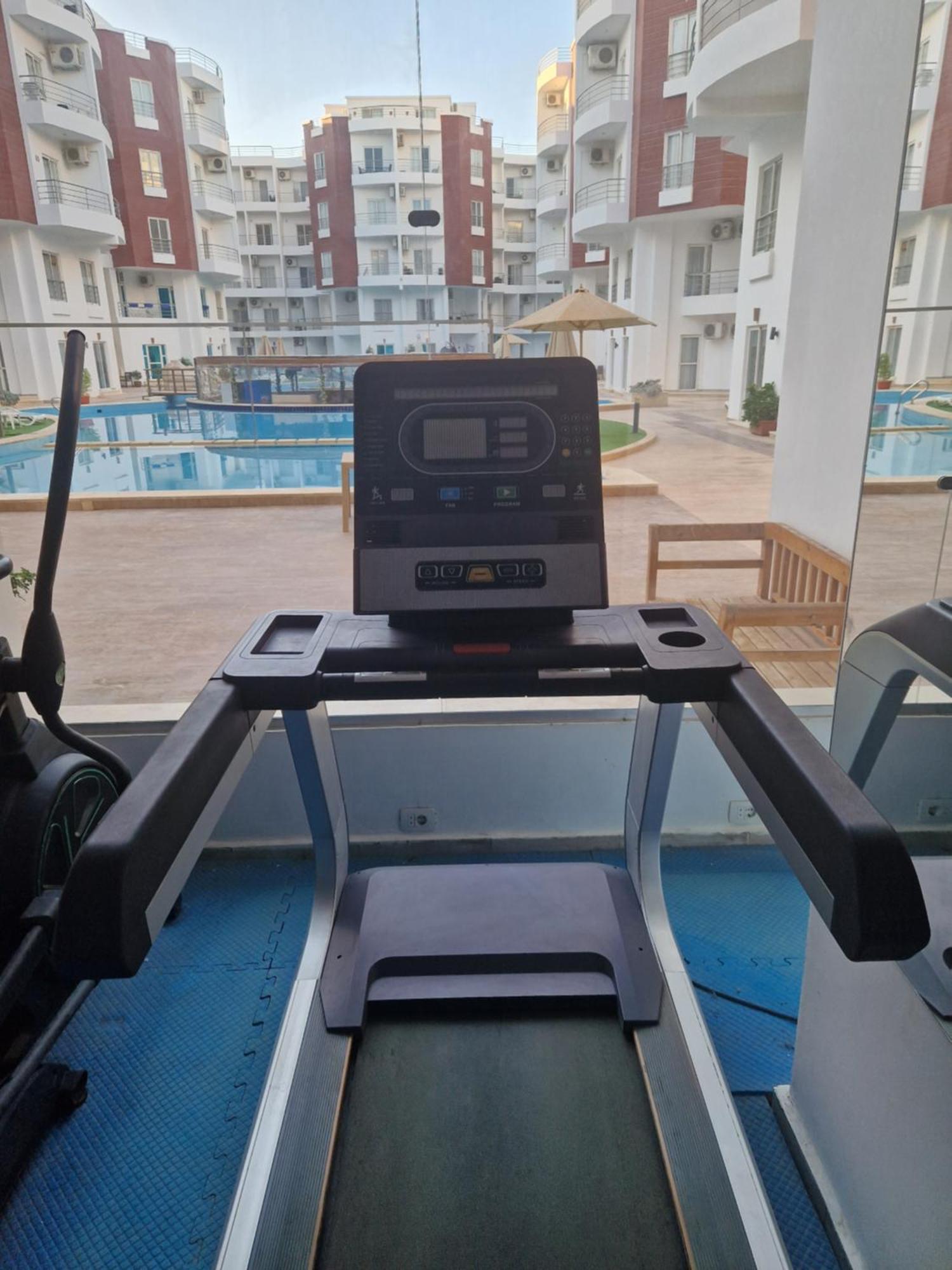 1 Bedroom Poolside B106 Aqua Tropical Apartment Hurghada