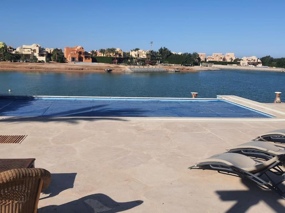 Villa, With Heated Pool And Lagoon Villa Hurghada