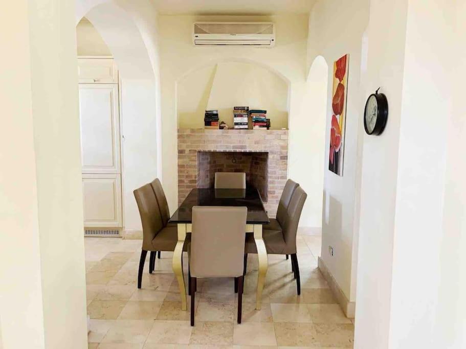 Private With Heated Pool And Lagoon *