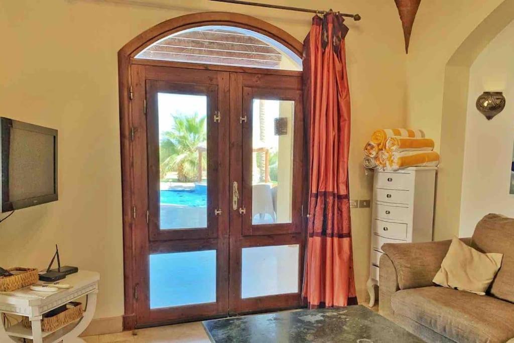 Villa Private With Heated Pool And Lagoon Hurghada