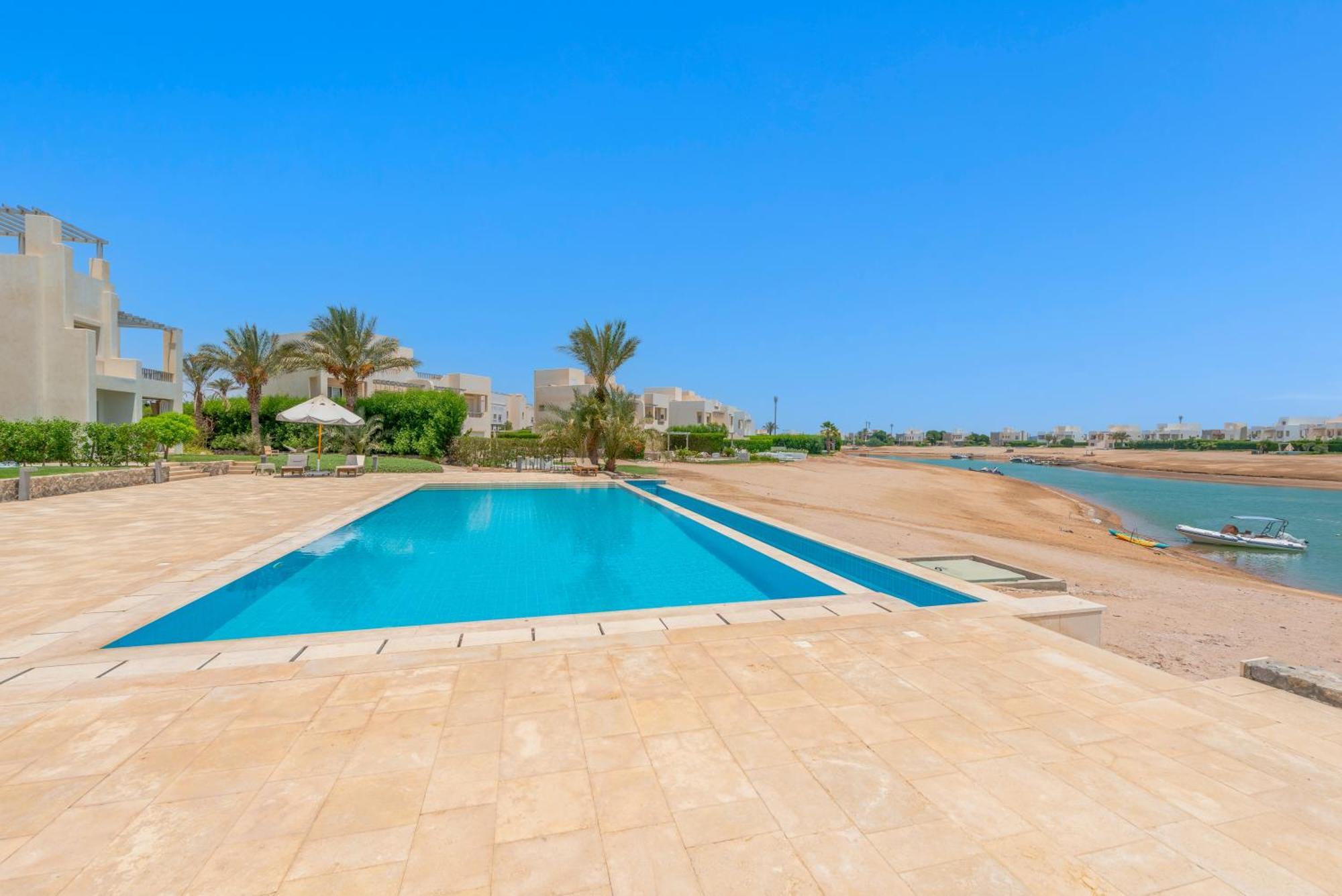 Apartment 1-bedroom In Joubal With Pool Hurghada
