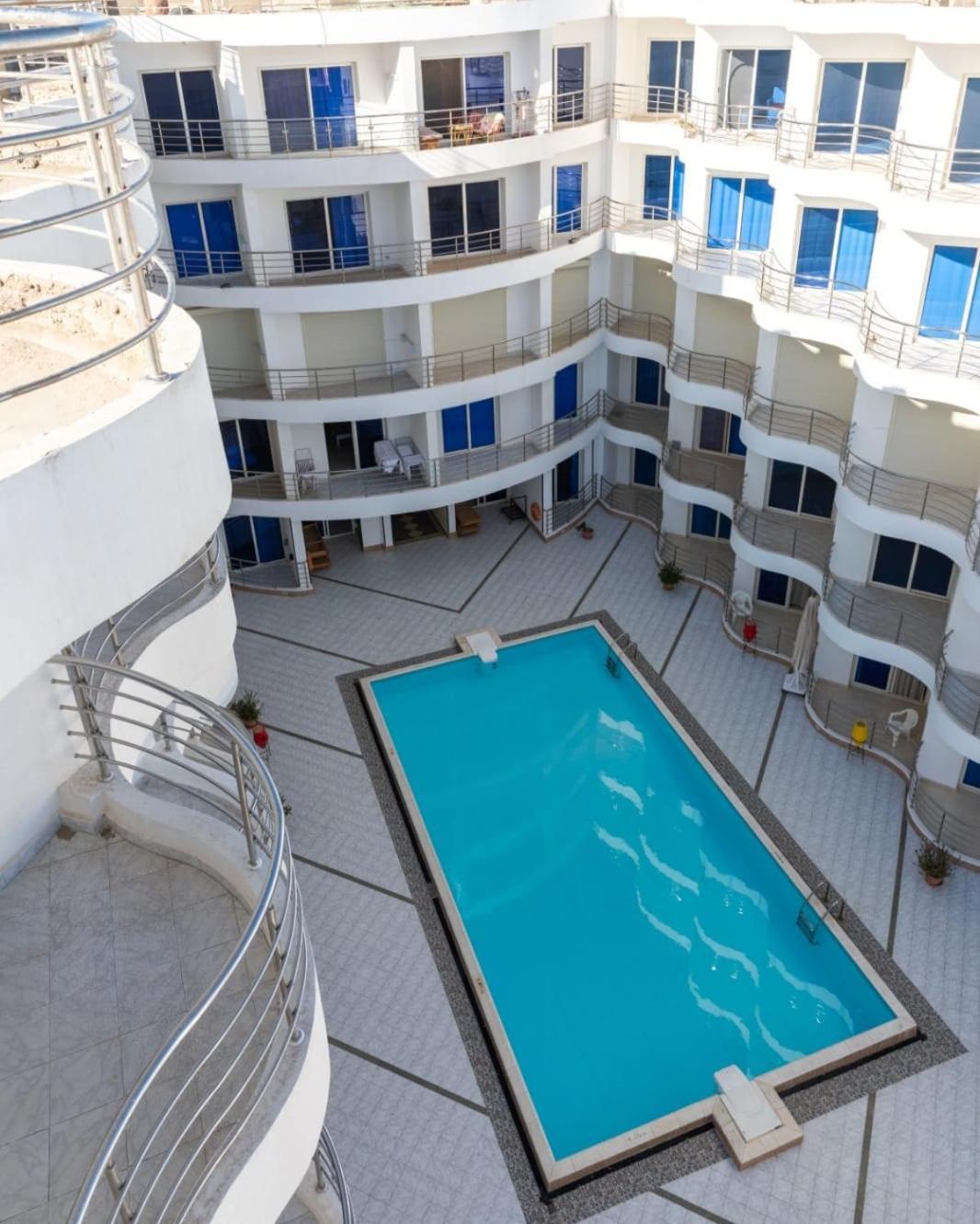 Daily Rent In With Pool And Sea View Apartment *