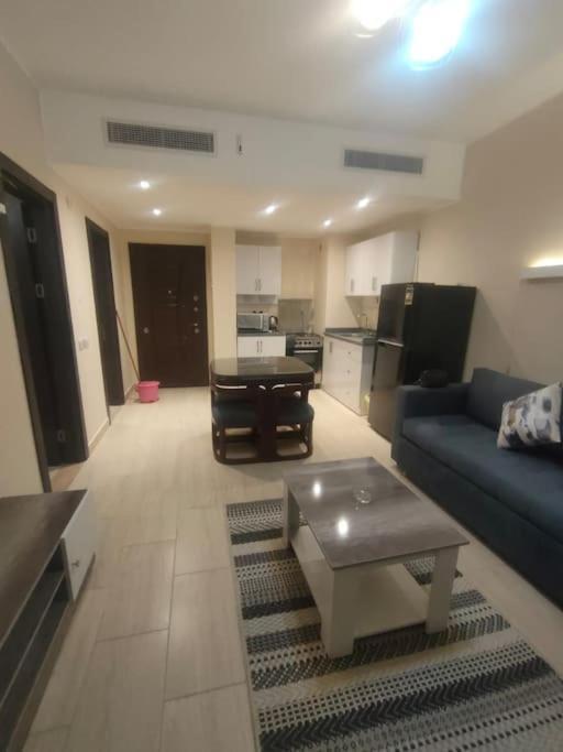 Apartment Diamond Lily Aldau Heights Rent One Bedroom *