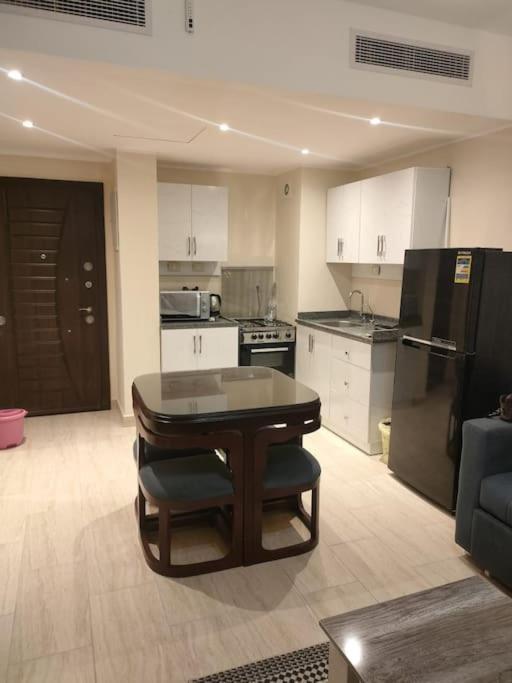 Diamond Lily Aldau Heights Rent One Bedroom Apartment *