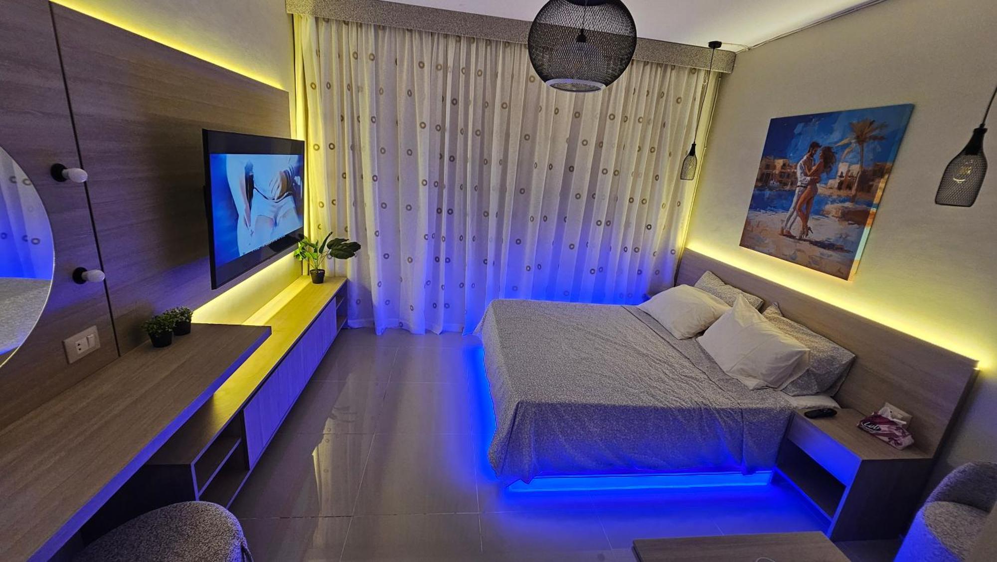 G Cribs Stylish Apartment Hurghada