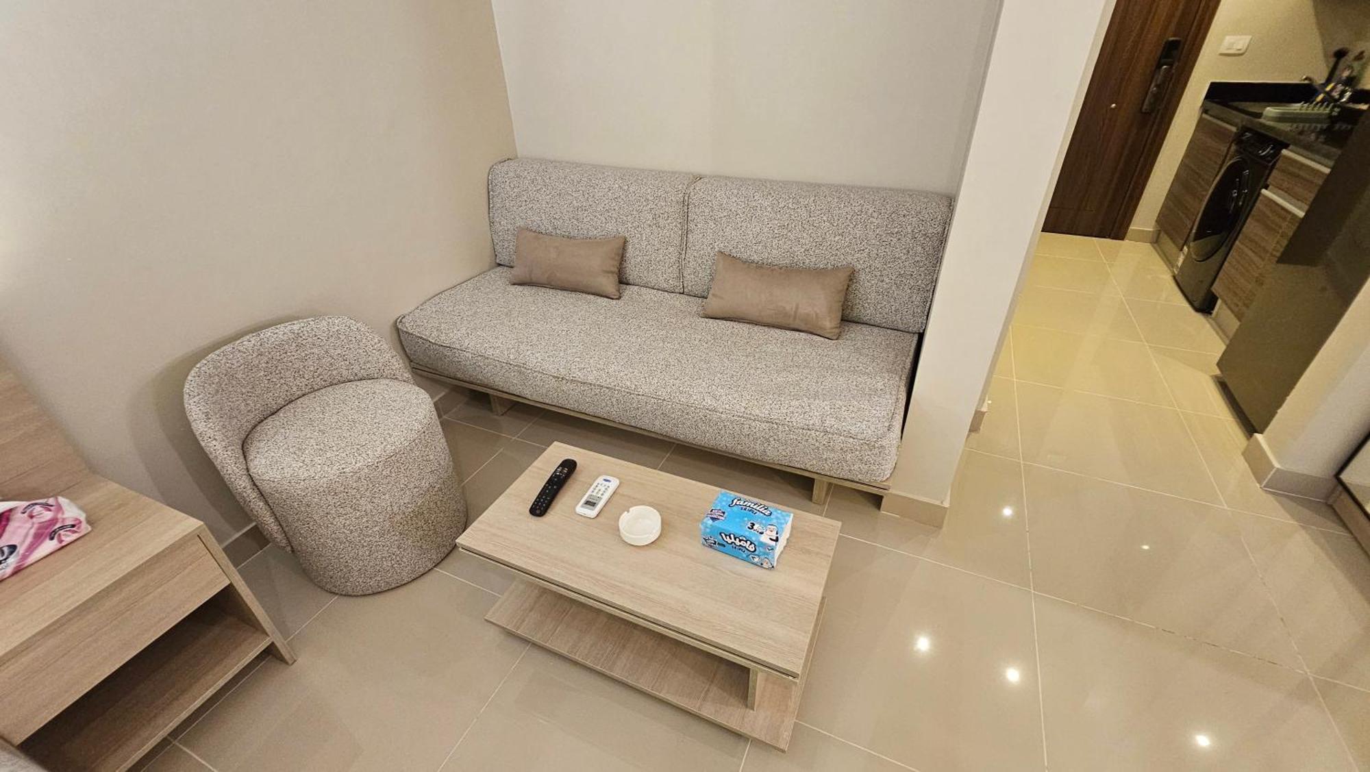 Apartment G Cribs Stylish *