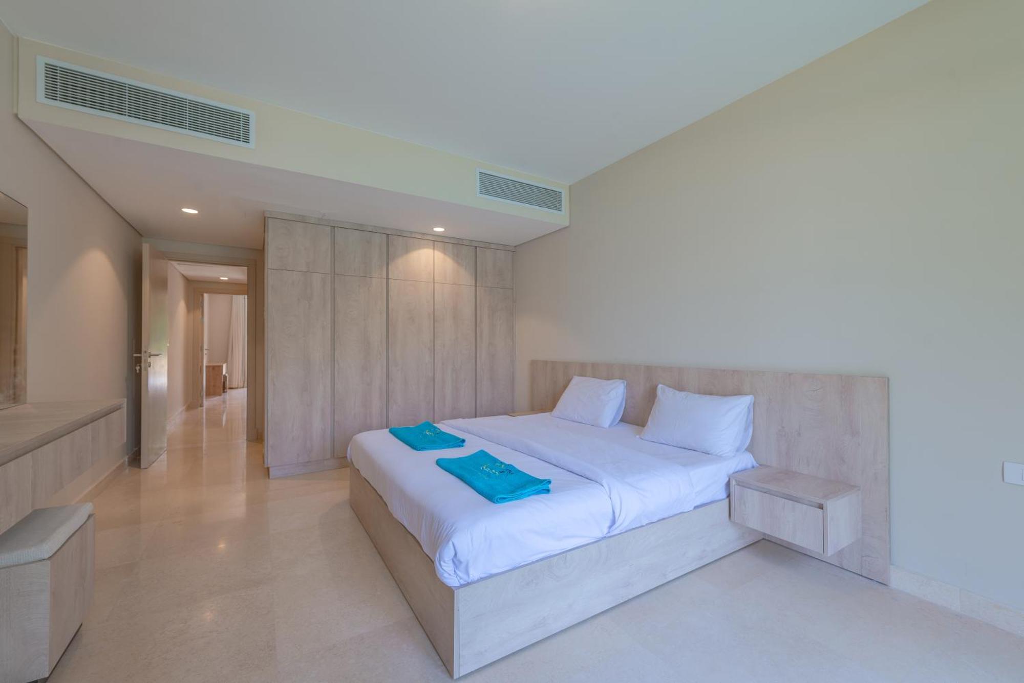 Elegant With Pool And Access Hurghada